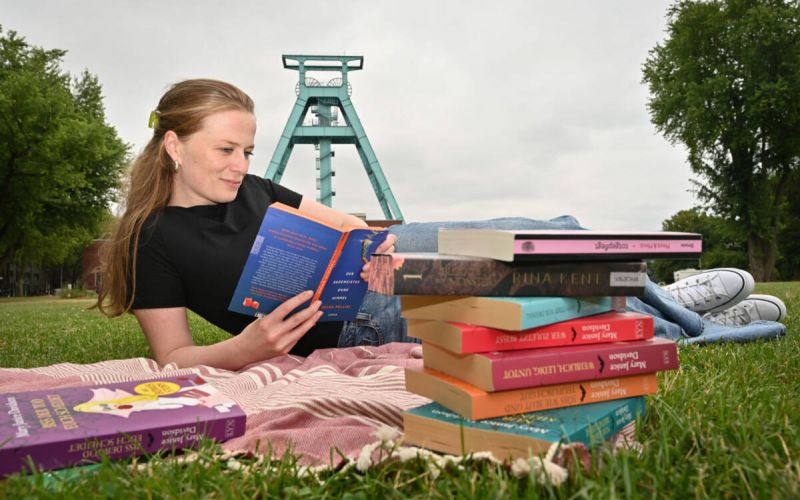 Der SommerLeseClub macht Bücherfans große Freude. Das Angebot gibt es zum 13. Mal. Foto: Lutz Leitmann / Stadt Bochum