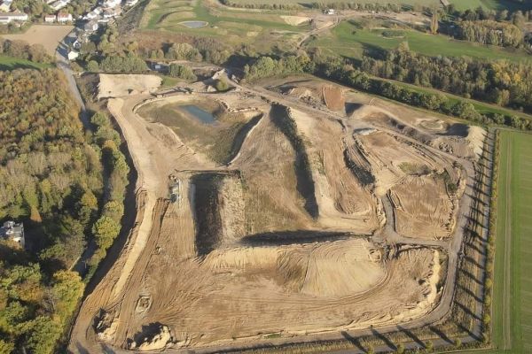 Golfanlage auf der ehemaligen Zeche Amalia wächst langsam