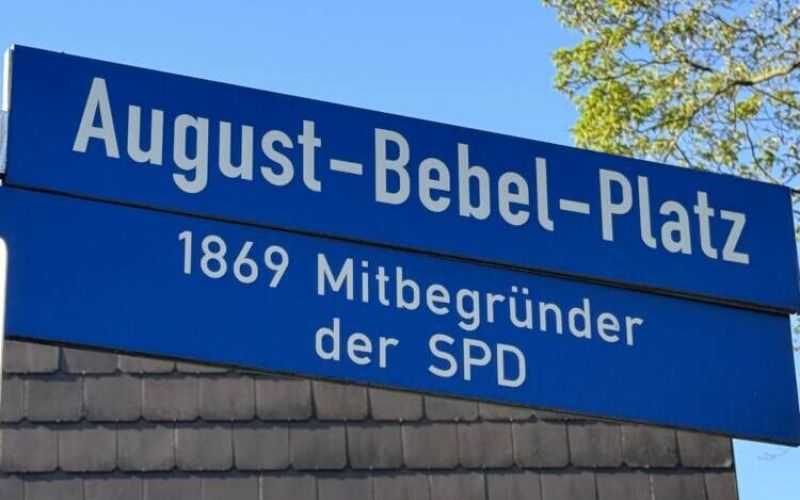 Das jahrelange Ringen um eine Verbesserung des August-Bebel-Platzes wurde nun mit einem Kompromiss beendet.